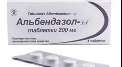 Előkészítő albendazol a parazitákból